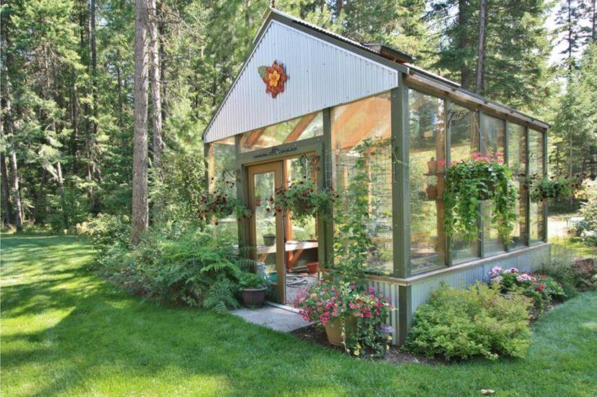 How to Heat a Greenhouse in the Winter – Newair