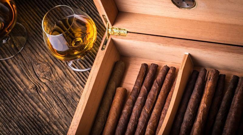 Cigar Humidors: Spanish Cedar, American Cedar & Honduran Mahogany