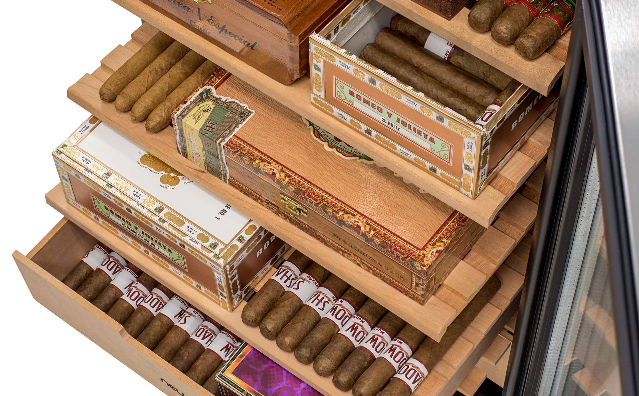Why You Should be Aging Cigars in Your Humidor