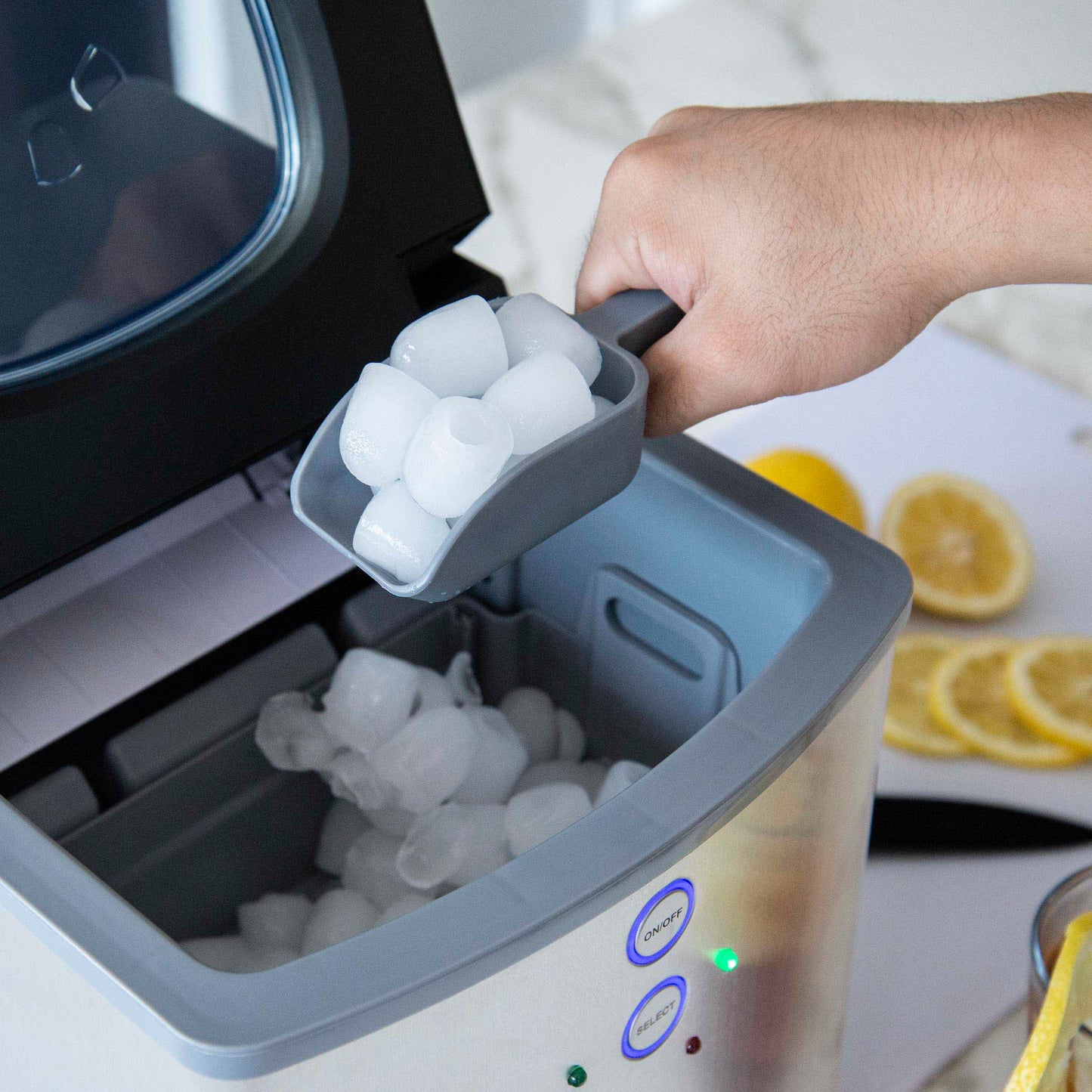 Newair® Countertop Ice Maker. Bullet Ice, 33 lbs/day - Black